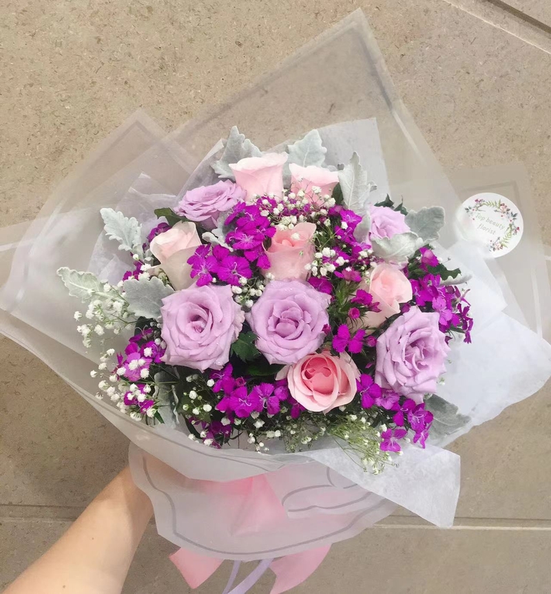 12枝紫粉玫瑰花束