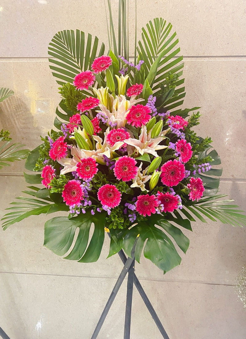 百合太陽菊特式襯花
