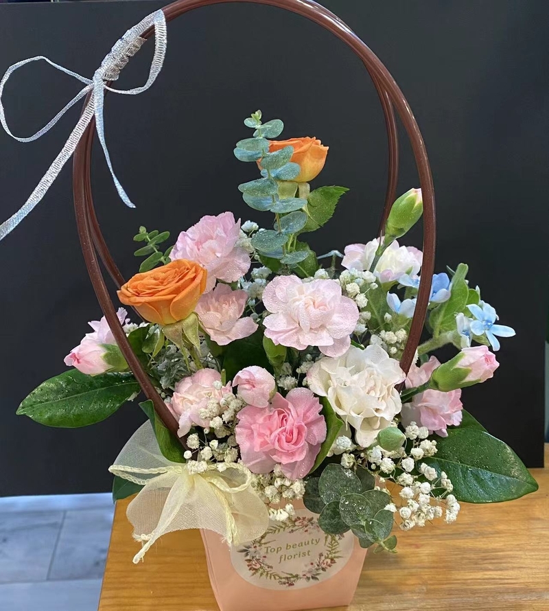 康乃馨小玫瑰手提花盒(中)