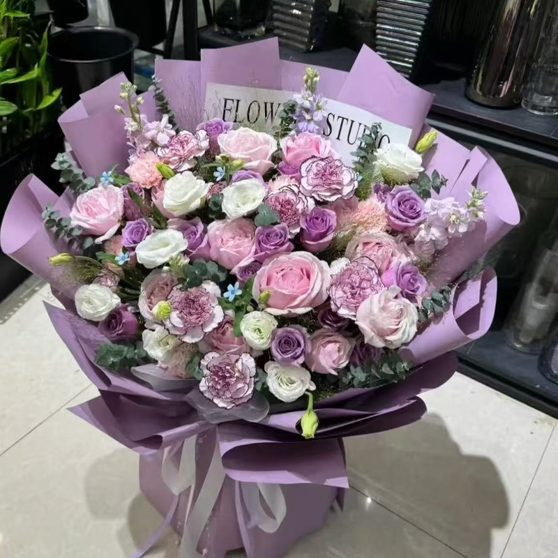 雙色玫瑰康乃馨射香花束